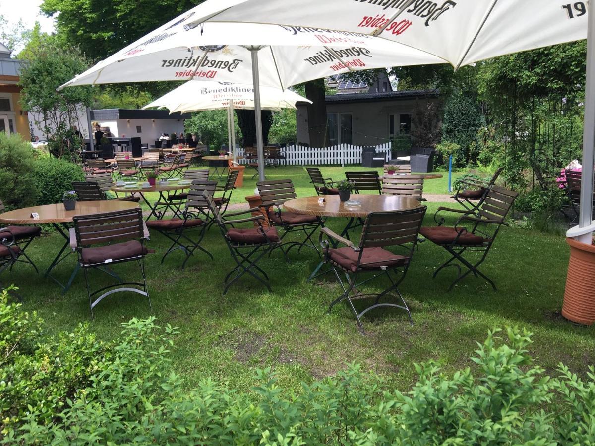 Hotel Zur Heidebluete Hambuhren Bagian luar foto