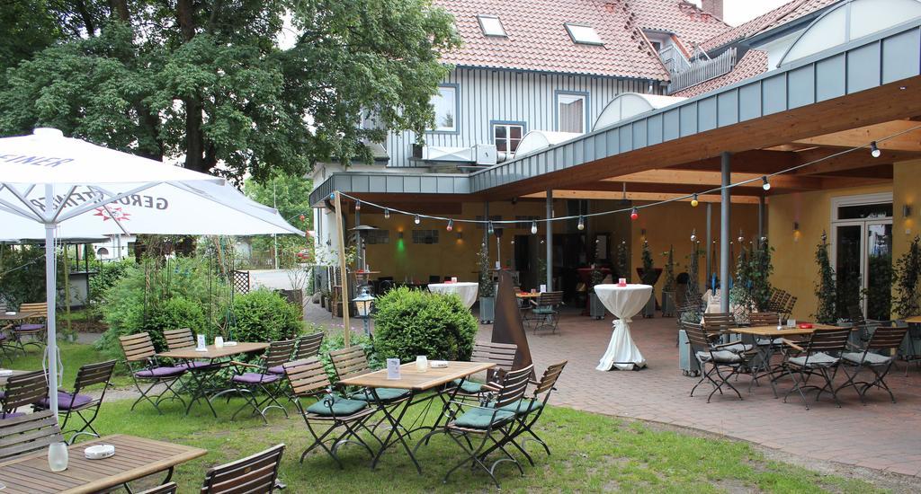 Hotel Zur Heidebluete Hambuhren Bagian luar foto